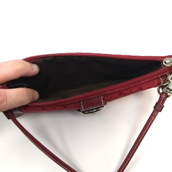 Authentic Coach Wristlet - Red w/ C Logo Pattern - Picture 2 of 3